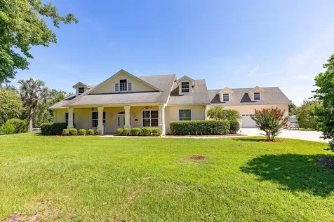 590 Crescent Street Umatilla FL 32784