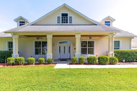 590 Crescent Street Umatilla FL 32784