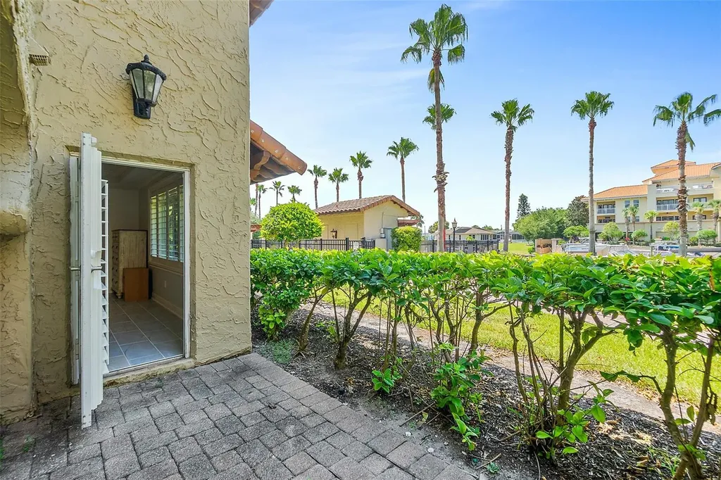 106 Club House Drive Palm Coast FL 32137