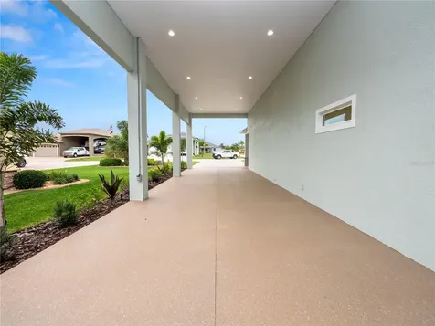 715 Teaberry Trail Polk City FL 33868