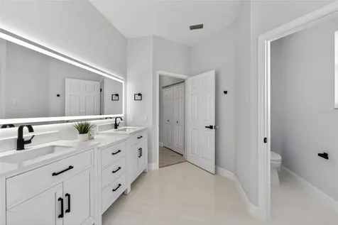 11019 Pine Lilly Place Lakewood Ranch FL 34202