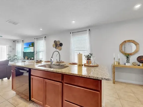 1484 Eucalyptus Way Davenport FL 33837