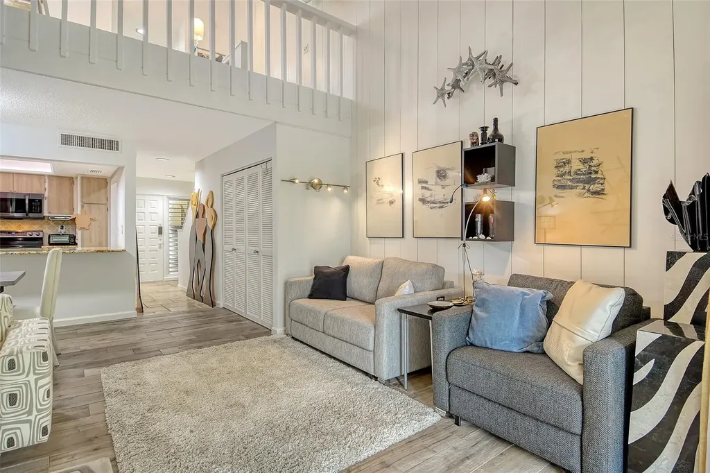 2055 Gulf Of Mexico Drive Longboat Key FL 34228