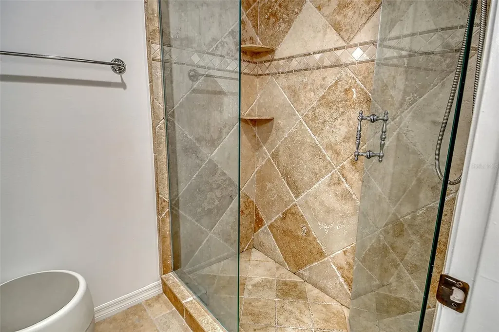 2055 Gulf Of Mexico Drive Longboat Key FL 34228