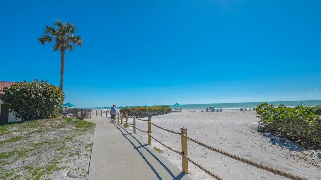 2055 Gulf Of Mexico Drive Longboat Key FL 34228
