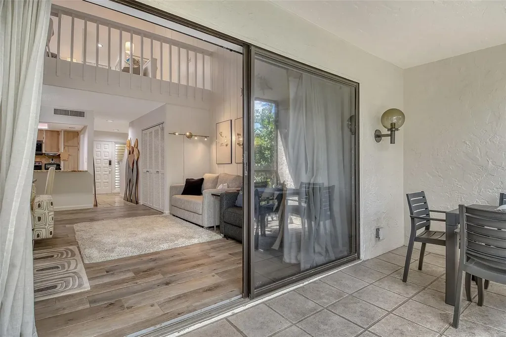 2055 Gulf Of Mexico Drive Longboat Key FL 34228