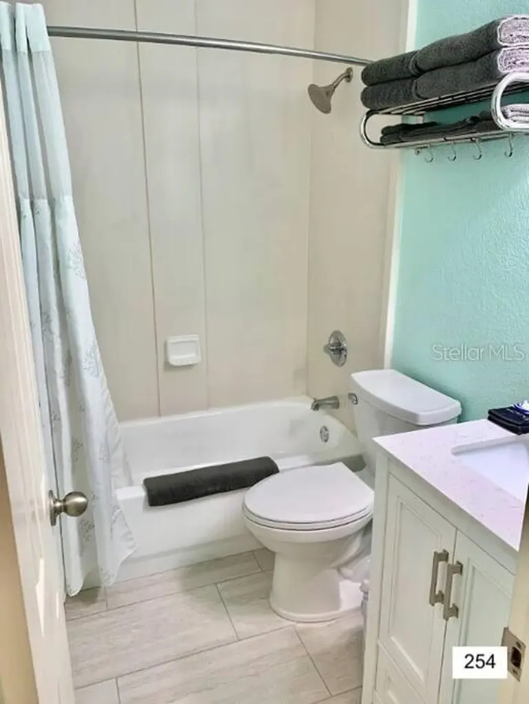 2506 N Rocky Point Drive Tampa FL 33607