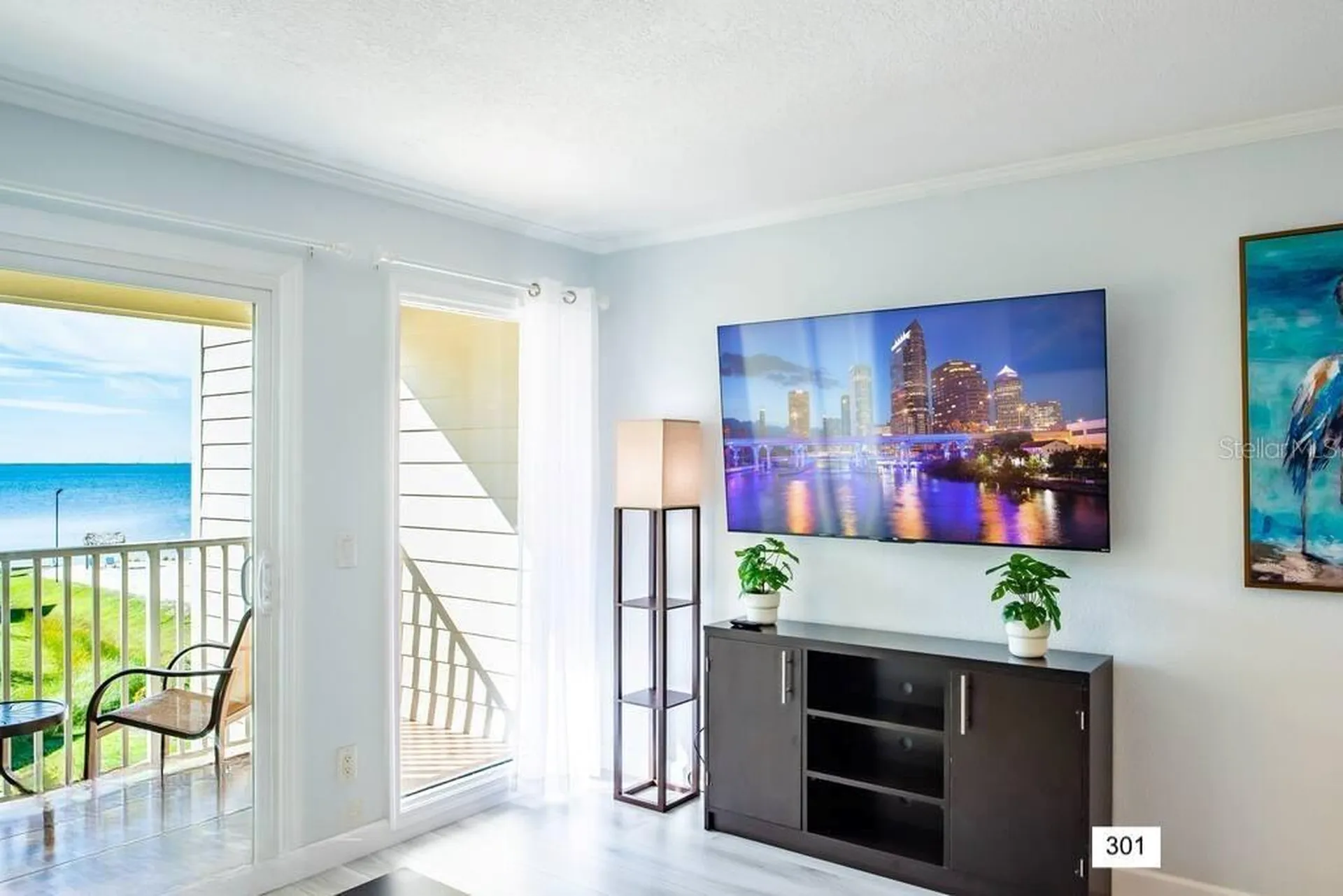 2506 N Rocky Point Drive Tampa FL 33607