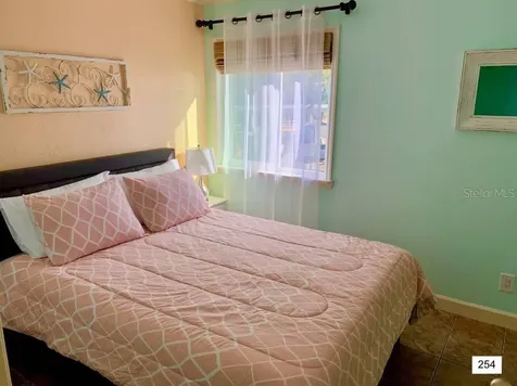 2506 N Rocky Point Drive Tampa FL 33607