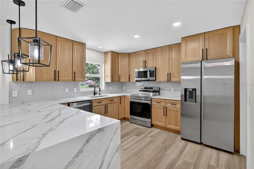 32524 Greenwood Loop Wesley Chapel FL 33545