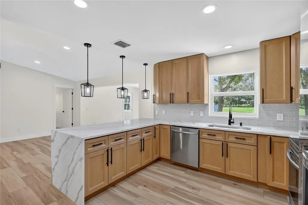 32524 Greenwood Loop Wesley Chapel FL 33545