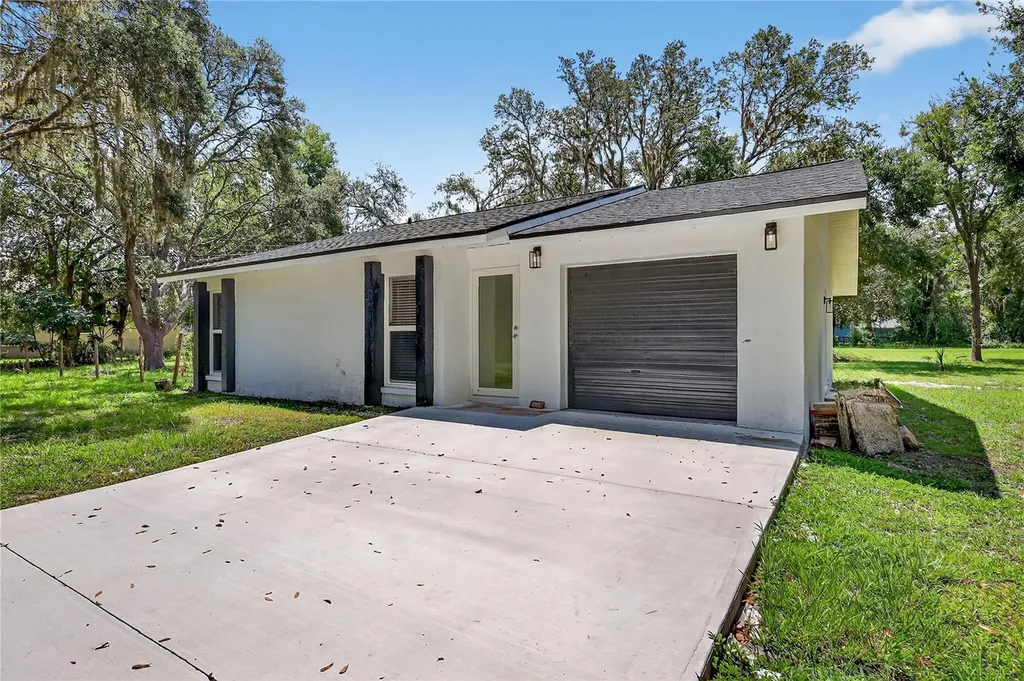 32524 Greenwood Loop Wesley Chapel FL 33545