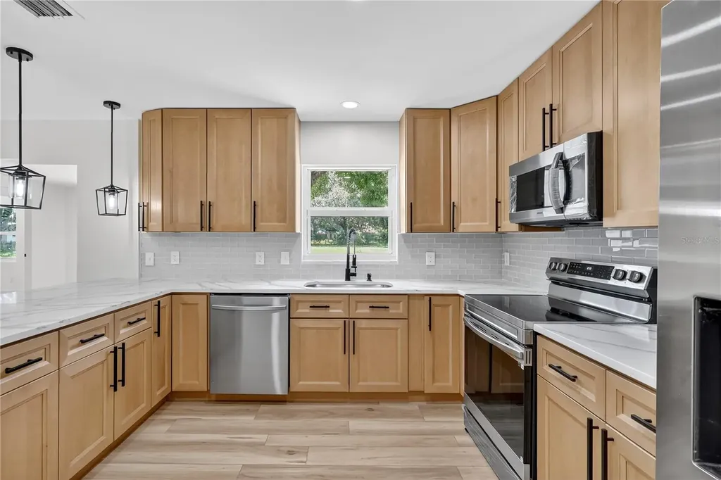 32524 Greenwood Loop Wesley Chapel FL 33545