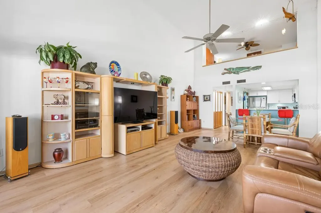 1007 Gulf Drive N Bradenton Beach FL 34217