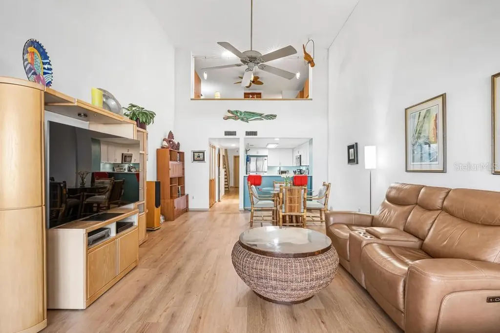 1007 Gulf Drive N Bradenton Beach FL 34217