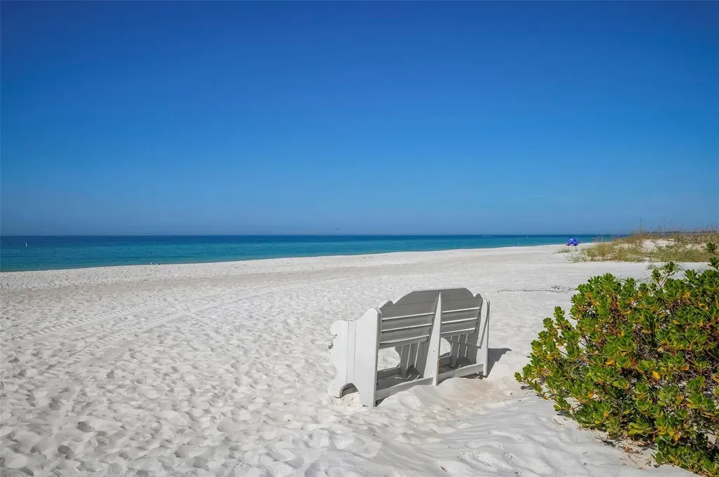 1007 Gulf Drive N Bradenton Beach FL 34217