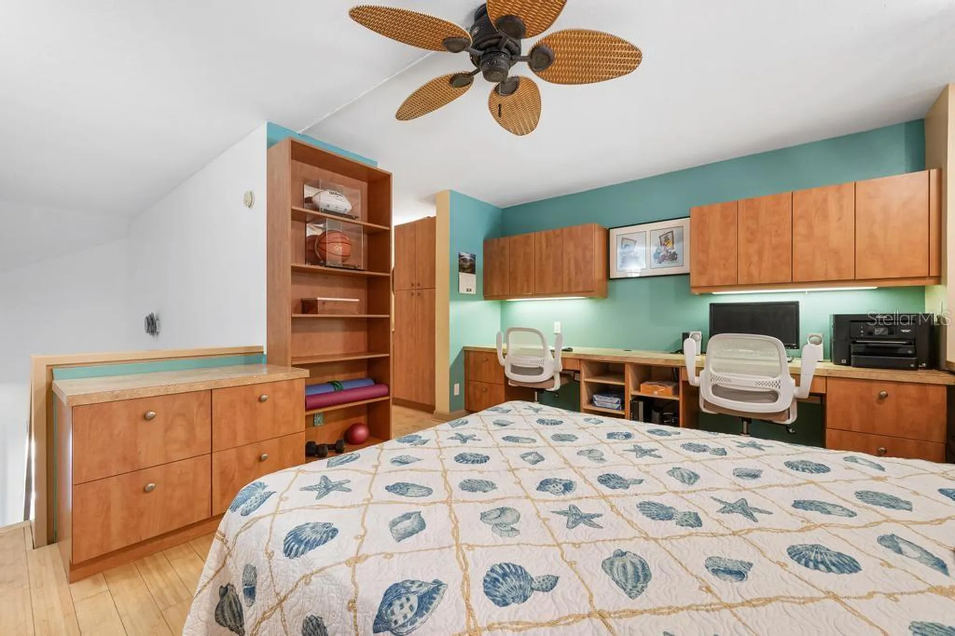 1007 Gulf Drive N Bradenton Beach FL 34217