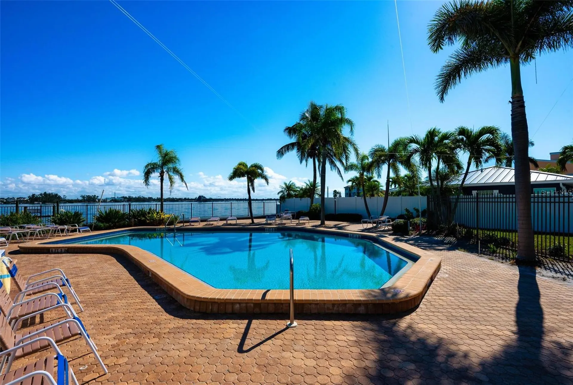 1007 Gulf Drive N Bradenton Beach FL 34217