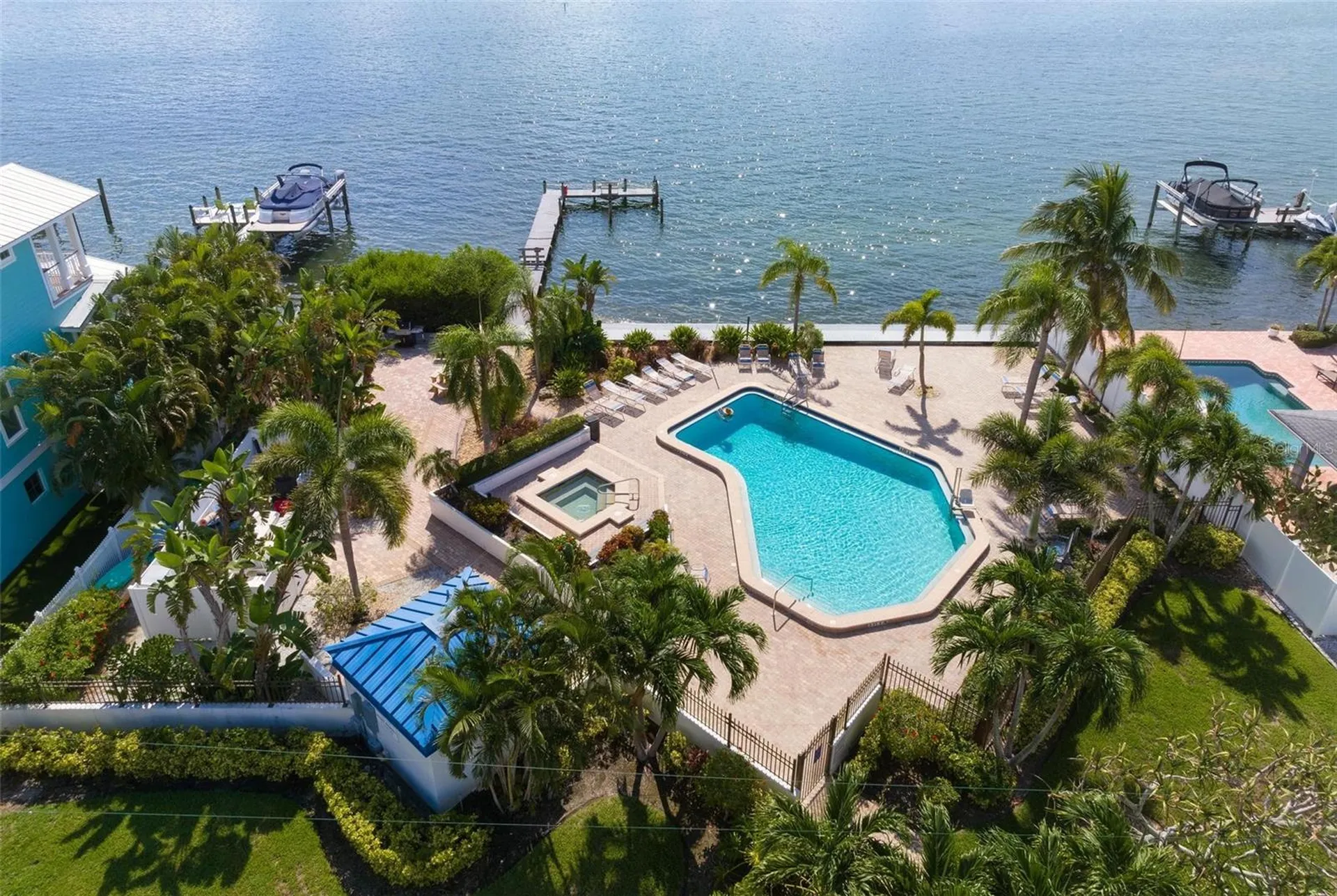 1007 Gulf Drive N Bradenton Beach FL 34217