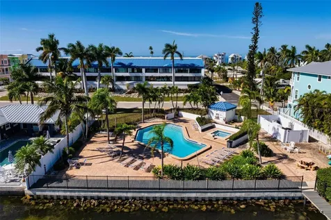 1007 Gulf Drive N Bradenton Beach FL 34217