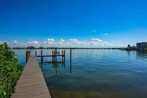 1007 Gulf Drive N Bradenton Beach FL 34217