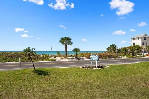 1007 Gulf Drive N Bradenton Beach FL 34217
