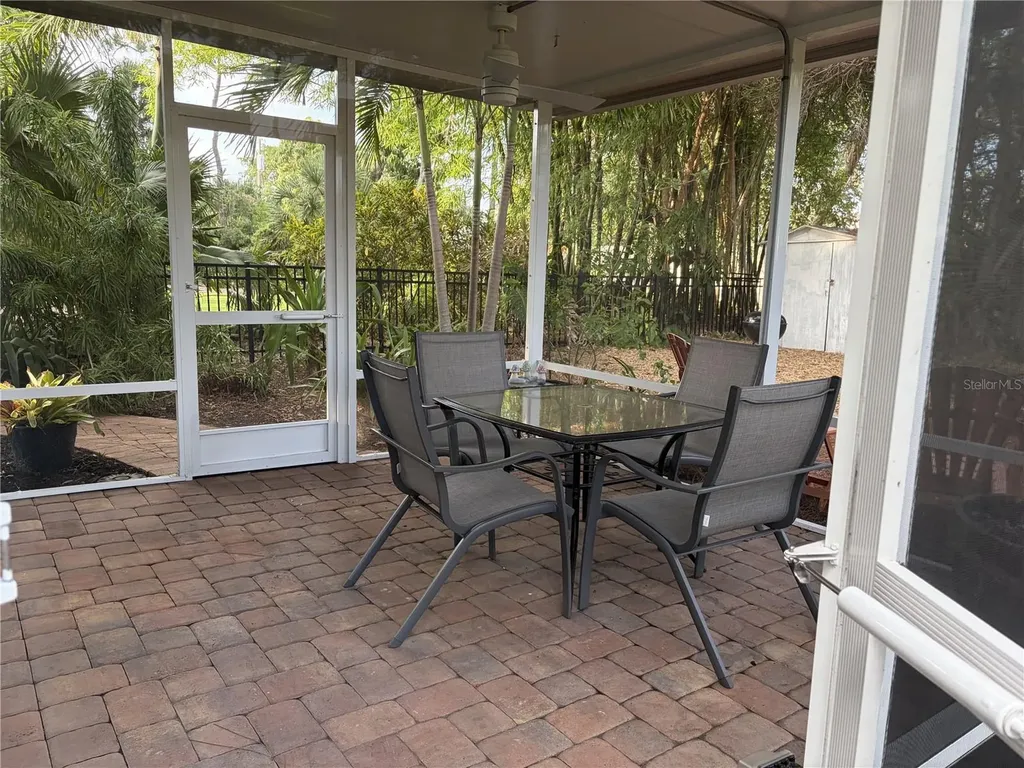 421 Riviera Street Venice FL 34285