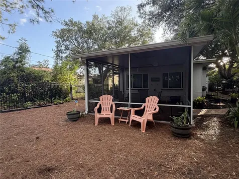 421 Riviera Street Venice FL 34285