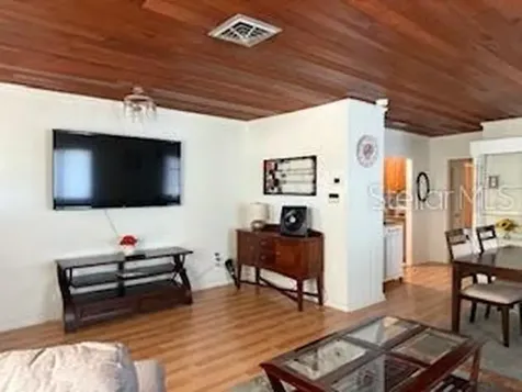 421 Riviera Street Venice FL 34285