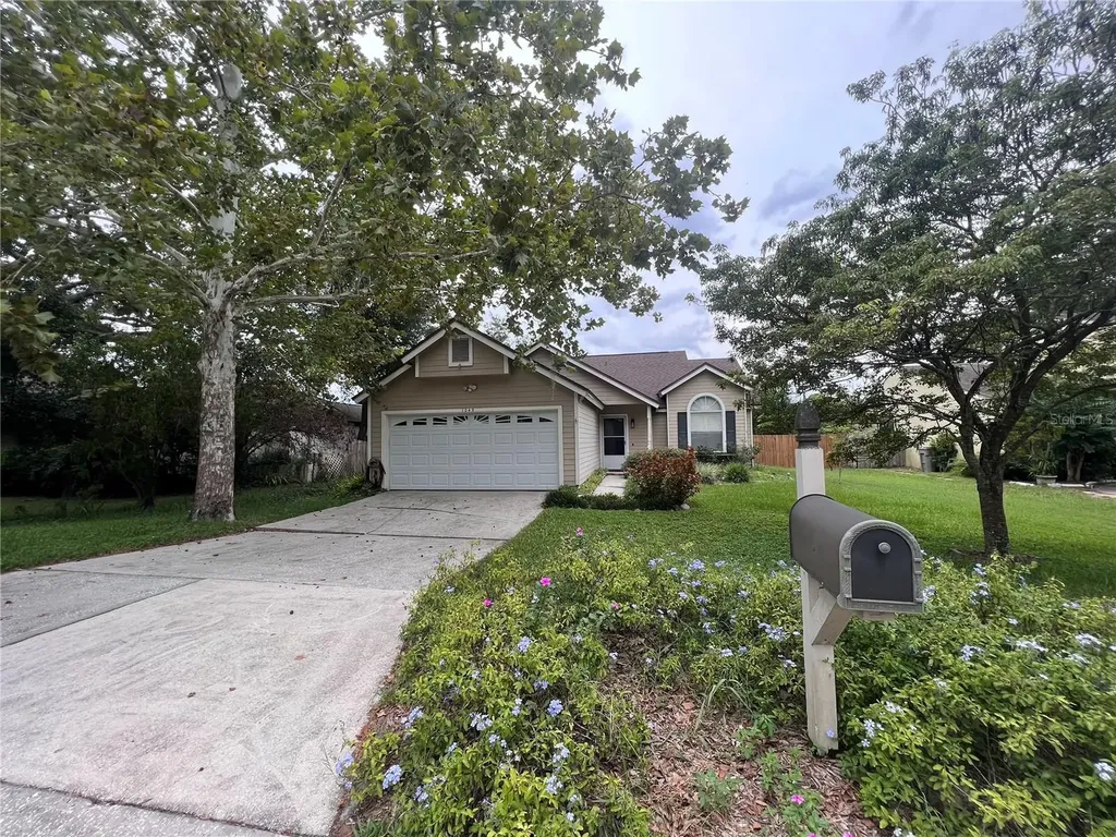 1049 Windsong Circle Apopka FL 32703