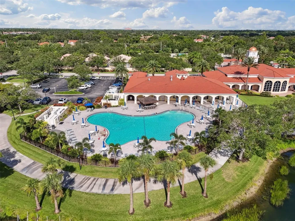 8846 Estepona Court Sarasota FL 34238