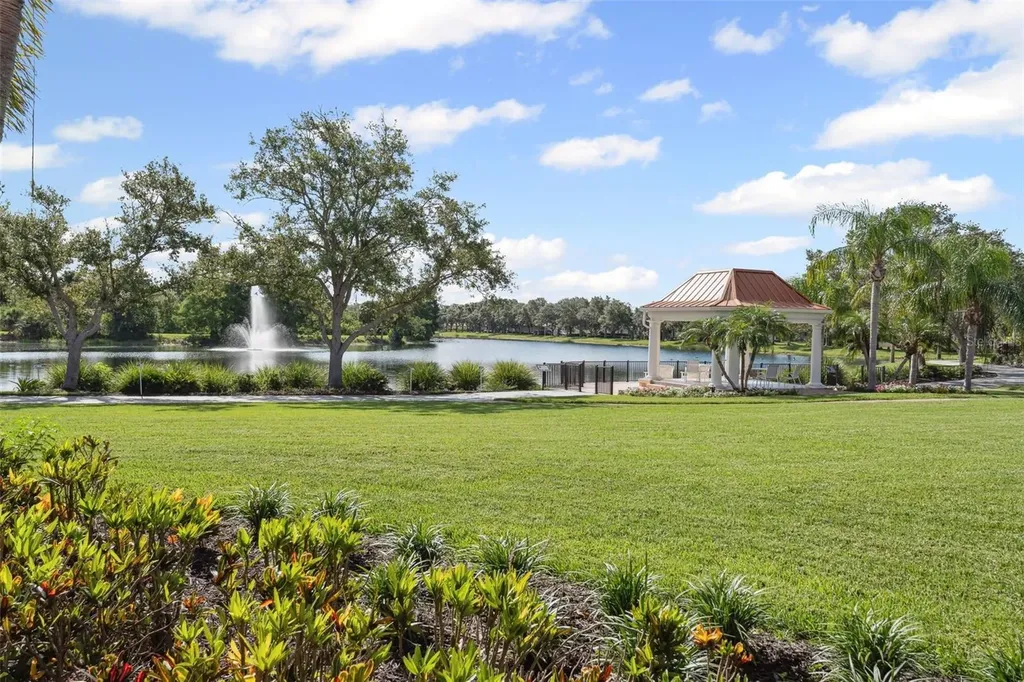 8846 Estepona Court Sarasota FL 34238