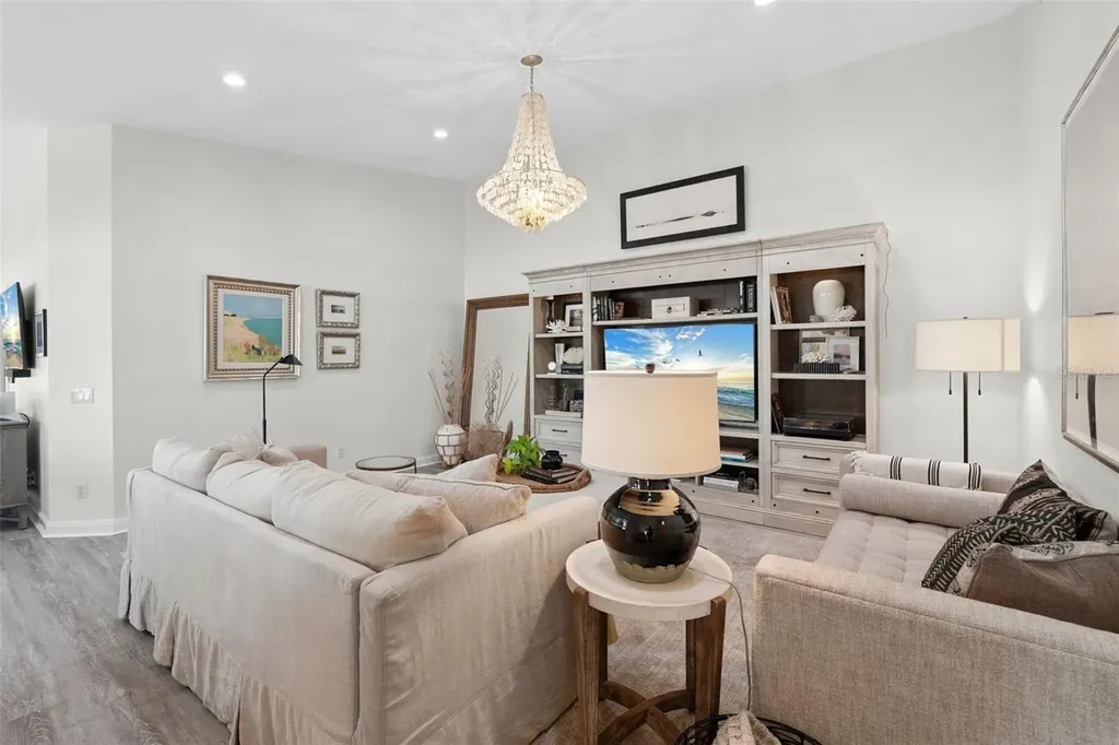 8846 Estepona Court Sarasota FL 34238