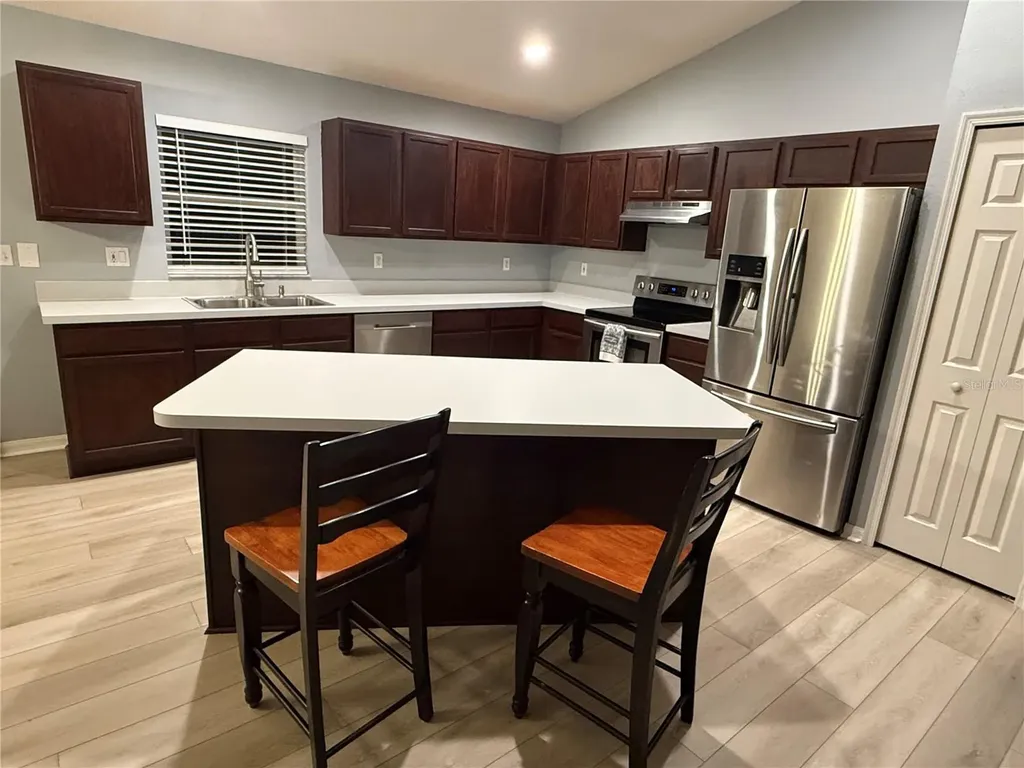 5041 Pine Needle Drive Mascotte FL 34753