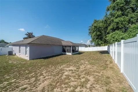 5041 Pine Needle Drive Mascotte FL 34753