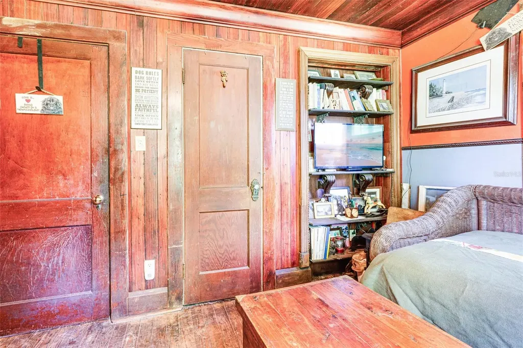 62 Prospect Avenue Fort Myers FL 33905