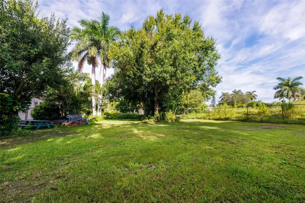 62 Prospect Avenue Fort Myers FL 33905