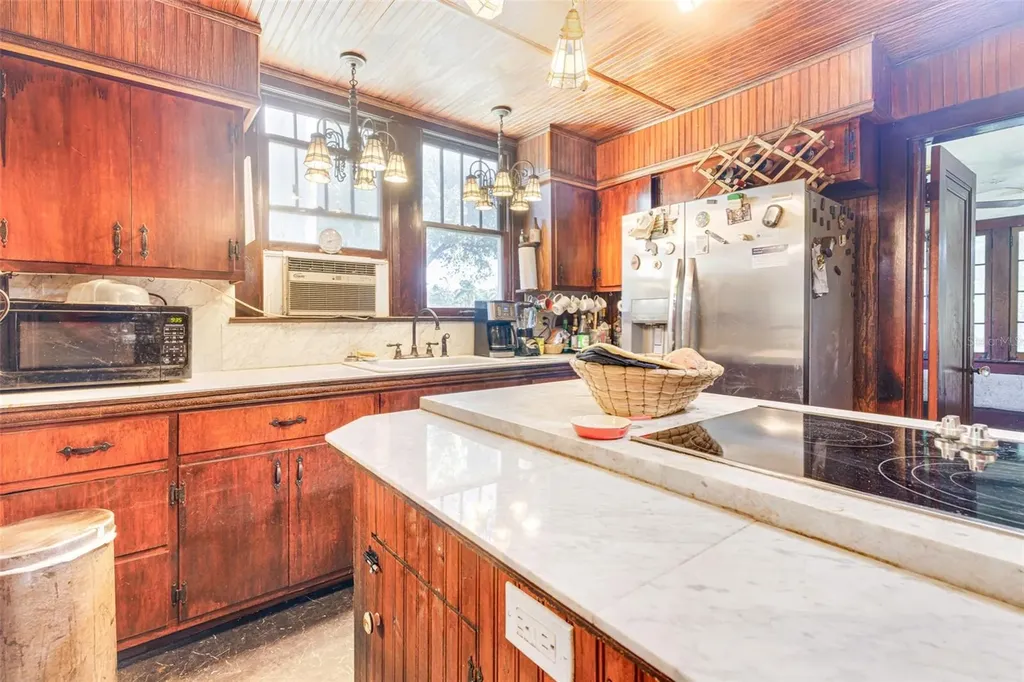 62 Prospect Avenue Fort Myers FL 33905