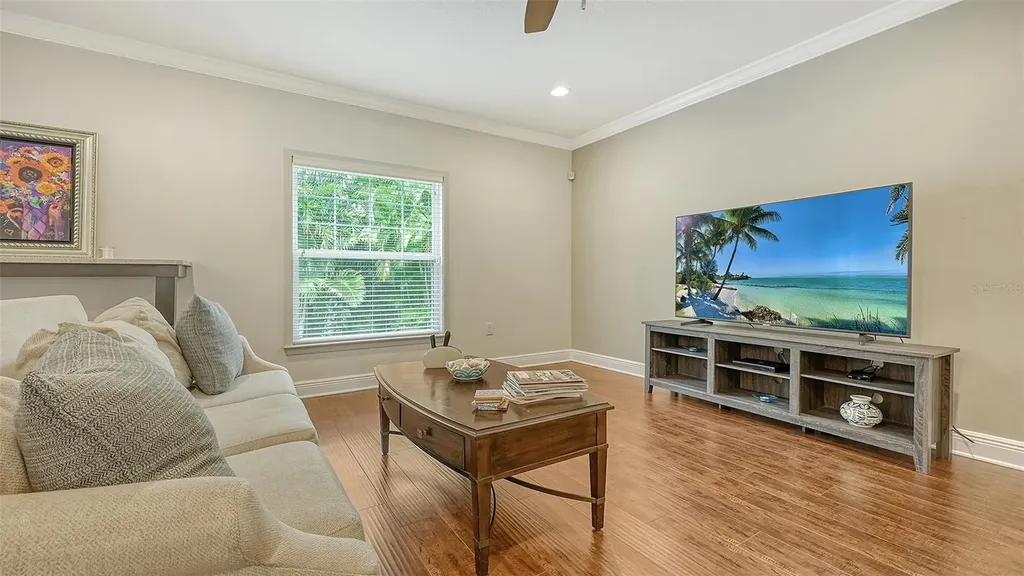 86 Arbor Oaks Drive Sarasota FL 34232