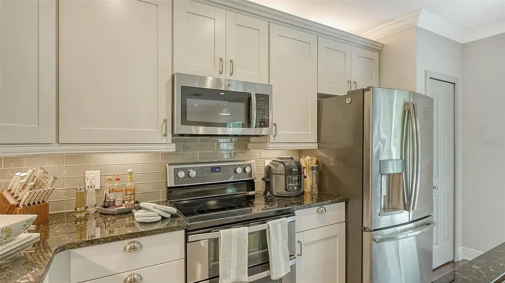 86 Arbor Oaks Drive Sarasota FL 34232