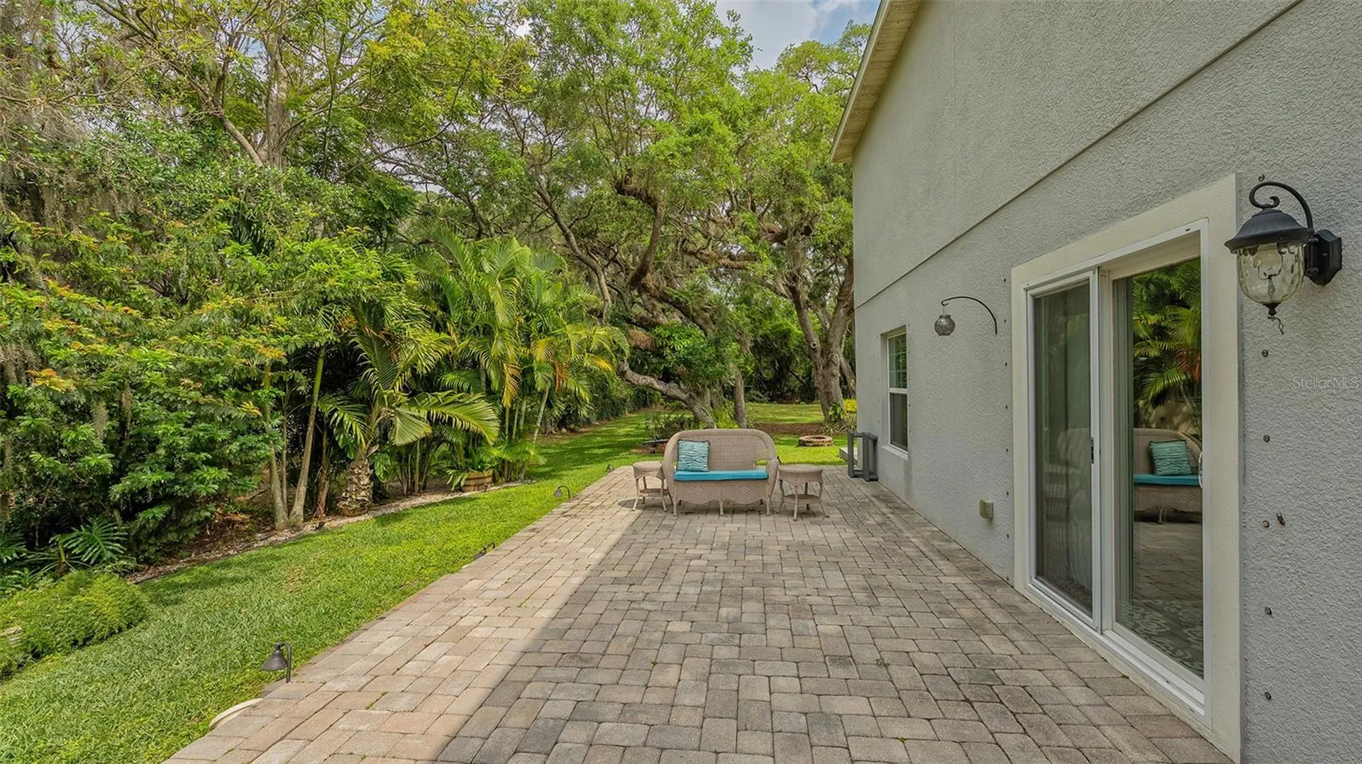 86 Arbor Oaks Drive Sarasota FL 34232