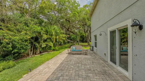 86 Arbor Oaks Drive Sarasota FL 34232