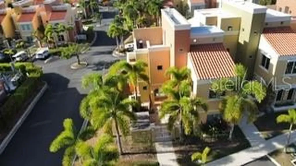 Via Capri # 8 Aquabella Humacao PR 00791