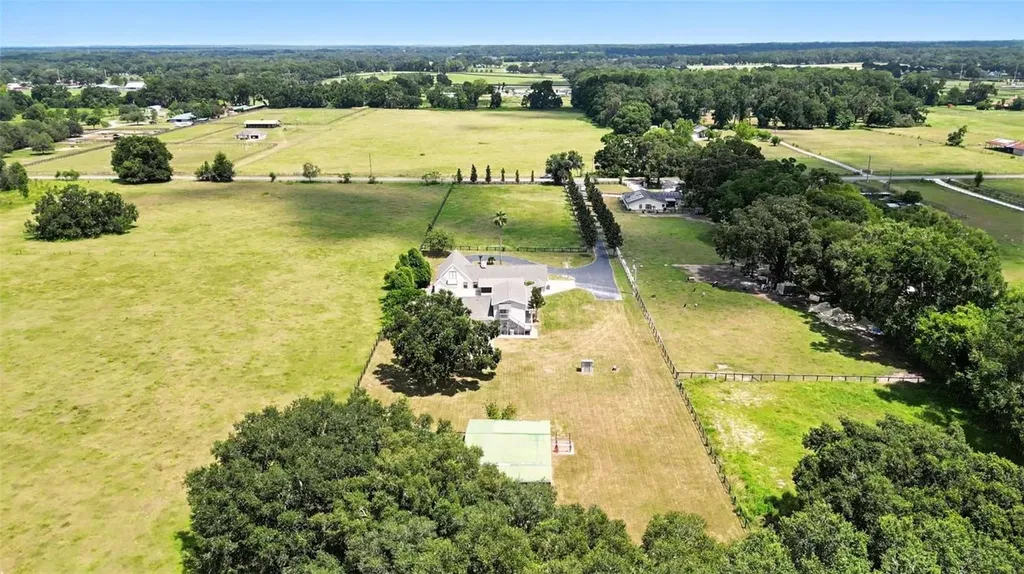 1960 SE 150th Street Summerfield FL 34491