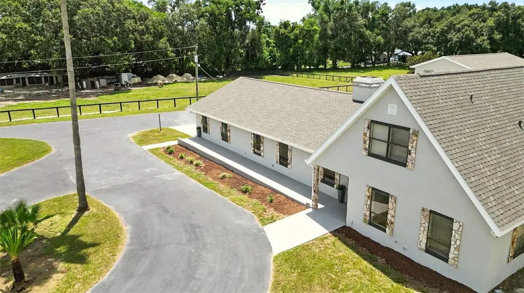1960 SE 150th Street Summerfield FL 34491