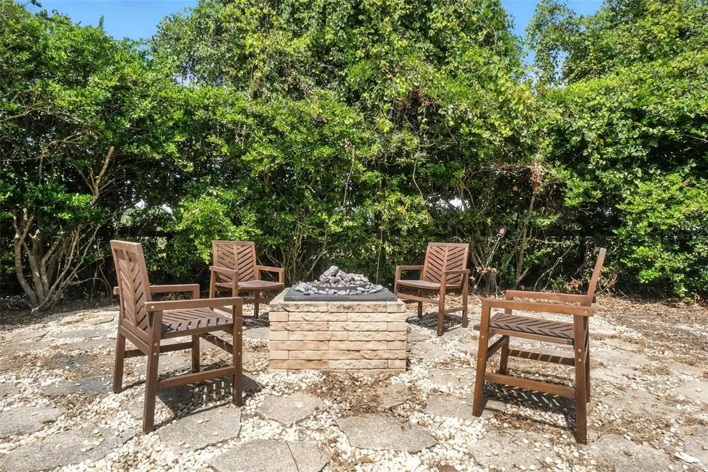 1960 SE 150th Street Summerfield FL 34491