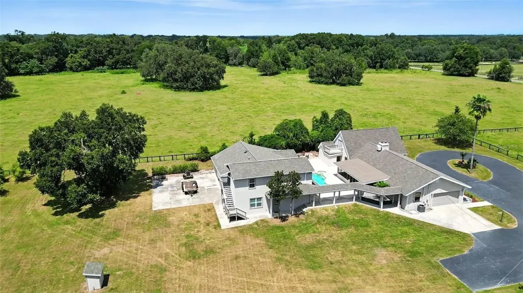 1960 SE 150th Street Summerfield FL 34491