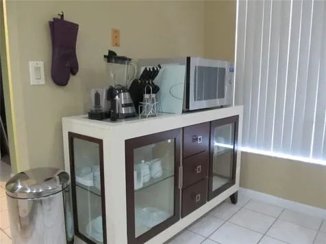 4733 Winslow Beacon Sarasota FL 34235