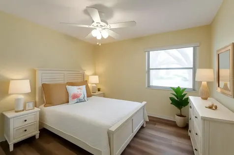1005 Harefield Circle Sun City Center FL 33573