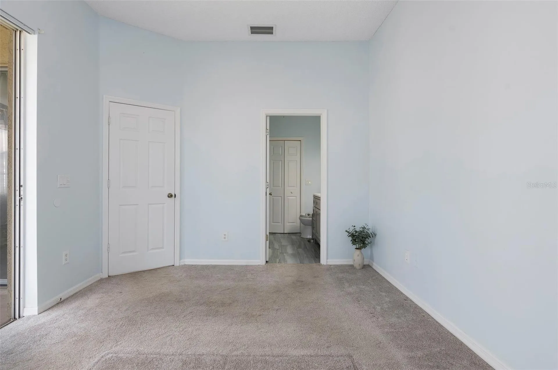 1050 Starkey Road Largo FL 33771